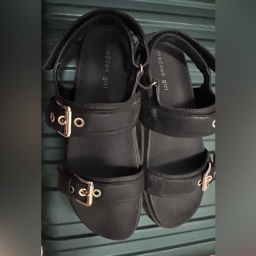 Steve Madden Women’s Sandals